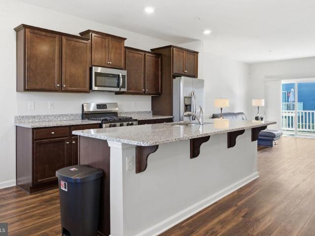 2213 Welby Court