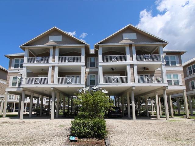 221 3rd Ave E, Unit F102, Horseshoe Beach, FL 32648 | MLS #W7867