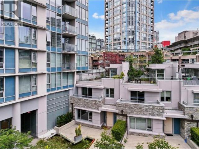 221 188 Keefer Place, Vancouver, BC, V6B 0J1 house for sale | Listing ID R3162 | Royal LePage