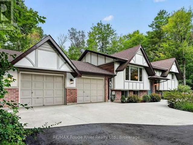 221 Colonial Drive, Quinte West Murray Ward, ON, K8V 5P4 house for sale | Listing ID X13601 | Royal LePage