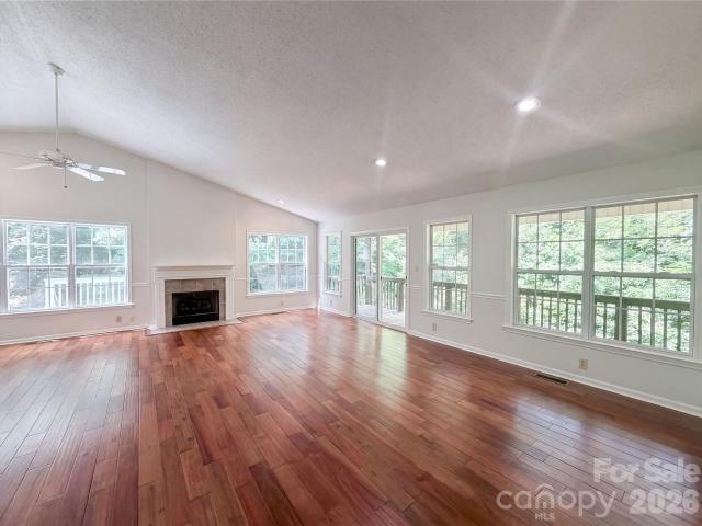 221 Grandview Drive