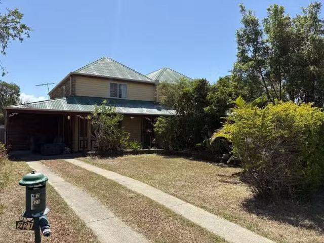 2/21 Desert Willow Way, Fitzgibbon, QLD 4018 Duplex / Semi.