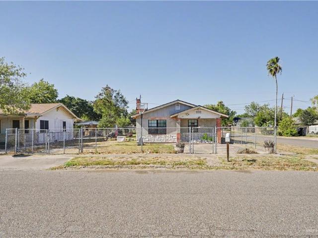 221 E Lovett Street