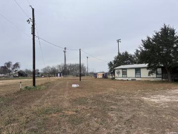221 Farm to Market Road 1107, Stockdale, TX 78160 | MLS #1937