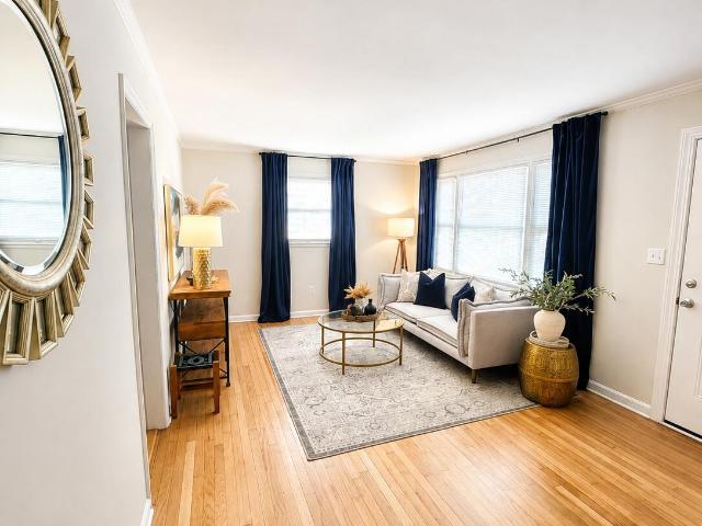 221 Farm Road