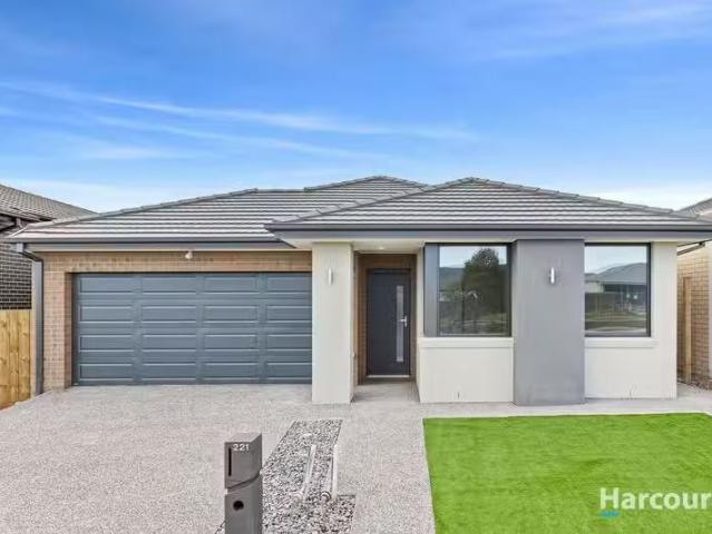 221 Horseshoe Bend Road, Charlemont, VIC 3217 House for Rent