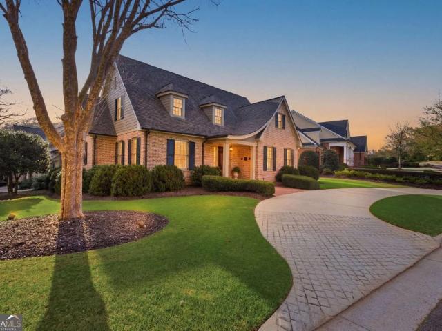 221 Hamilton Road