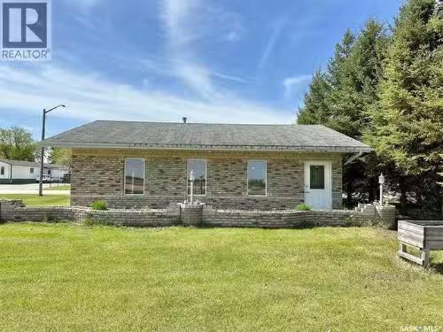 221 Highway Avenue W, Debden, SK, S0J 0S0 commercial for sal.