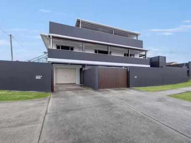 2/21 Ocean Drive, Port Macquarie, NSW 2444