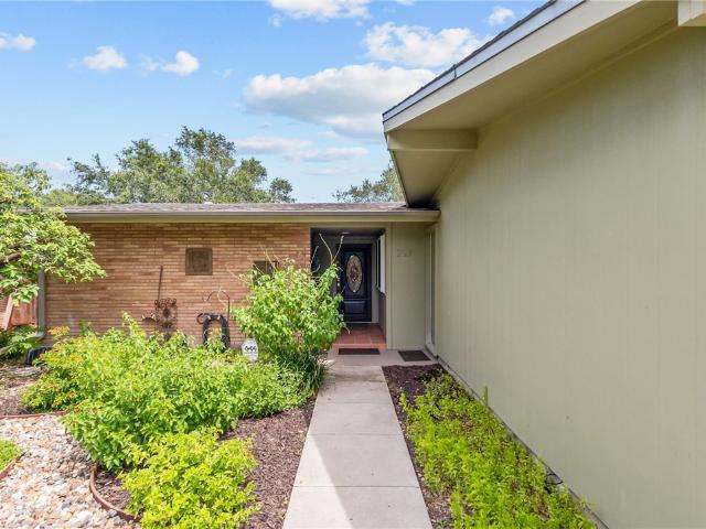 221 Ocean View Place