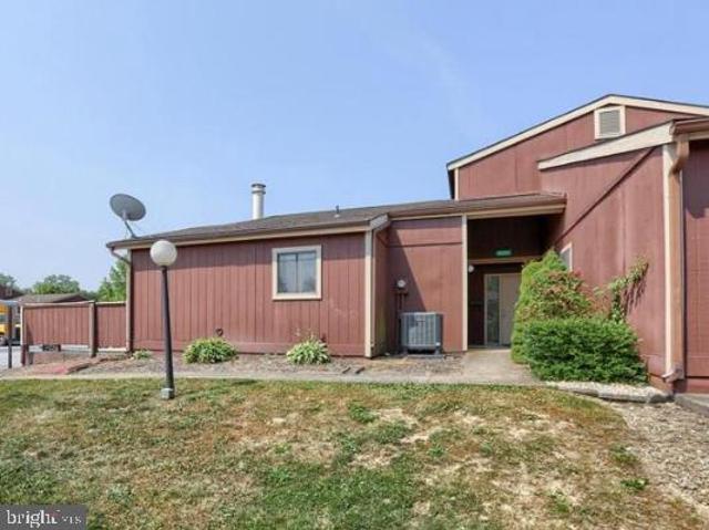 221 Lee Ct, Enola, PA 17025 | MLS #PACB2047