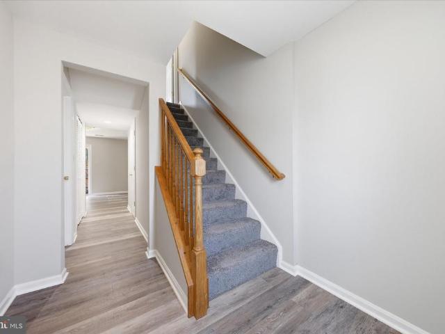 221 Moser Circle