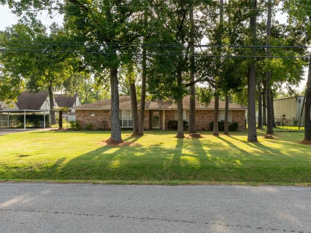 221 Maple Street