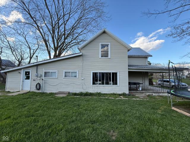 221 N Main St, Modoc, IN 47358 | MLS #22092