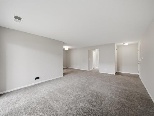 221 Norfolk Court # 3