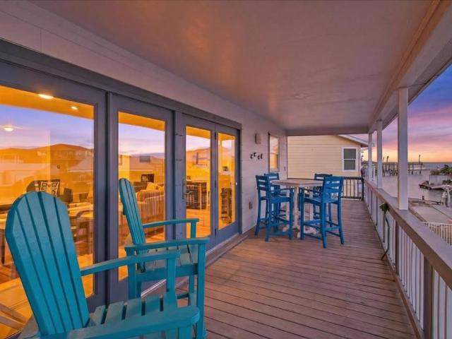 221 Port Royal, City By The Sea, TX