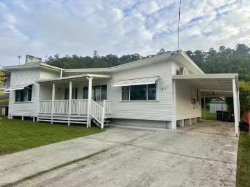 221 Wyrallah Road, EAST LISMORE House for rent Listed by Cour.