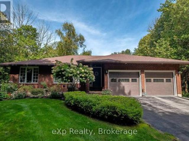 222431 Derby Keppel Townline, Georgian Bluffs, ON, N4K 5N7 house for sale | Listing ID X13774 | Royal LePage