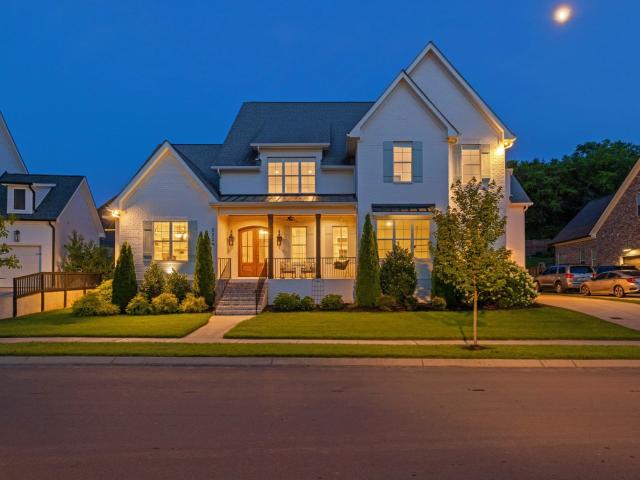 2224 Brakeman Ln