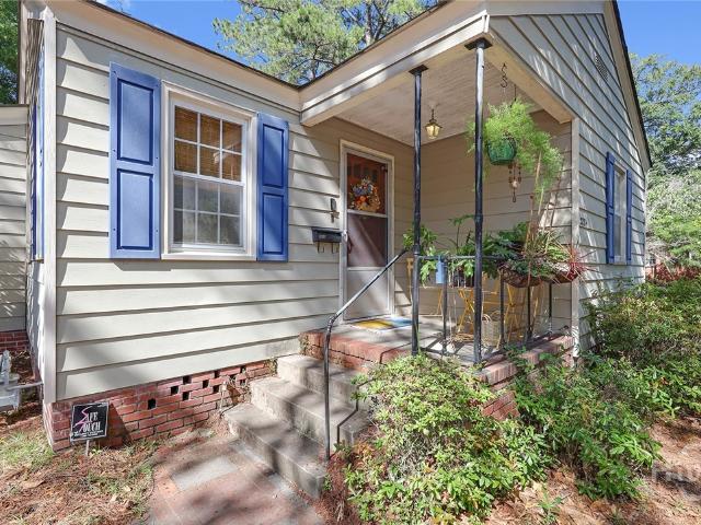 2224 E 38th Street