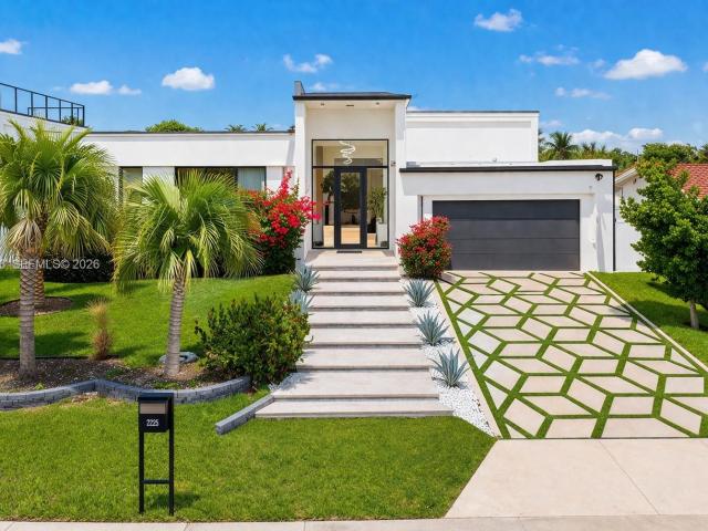 2225 NE 19th St, Fort Lauderdale, FL 33305 | MLS #A11970