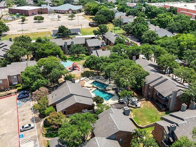 2225 Cameron Crossing