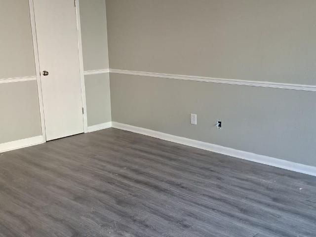 2225 Golf Road 107