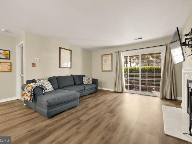 2225 Lovedale Lane # 303 E