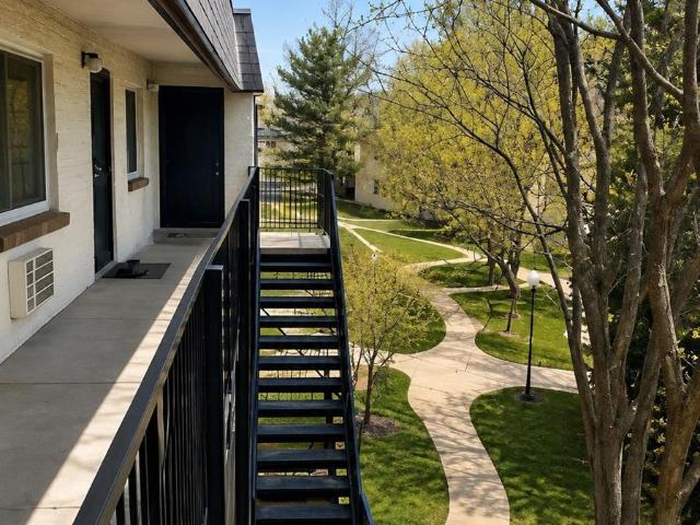 2225 S Jasmine Street # 302