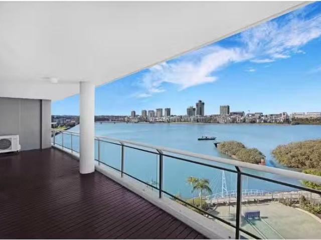 22/27 Bennelong Parkway, Wentworth Point Apartment for rent L.
