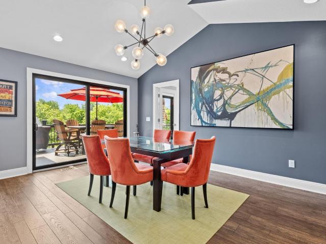 2227 Turnberry Lane