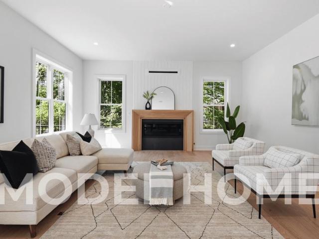 2228 Primrose Drive