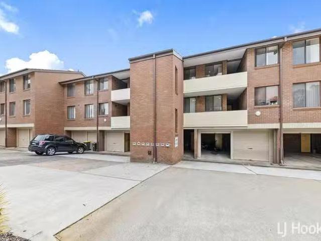 22/28 Springvale Drive, Hawker, ACT 2614