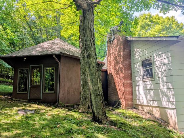 22297 County 38
