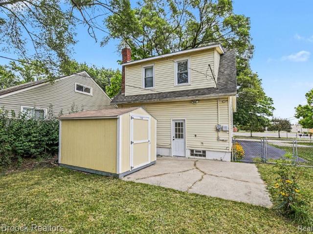 2229 Rosemary Avenue