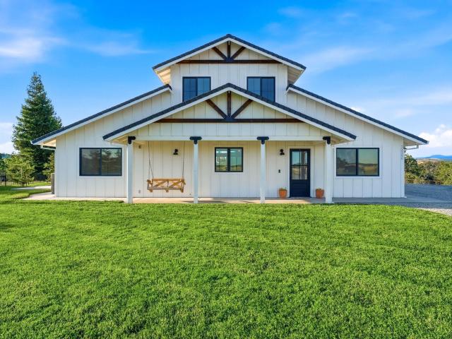 22200 Salmon Place