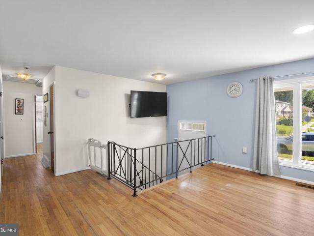 2220 Rosewood Drive