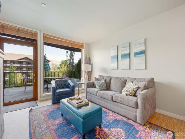 2220 W Woodin Avenue # 106