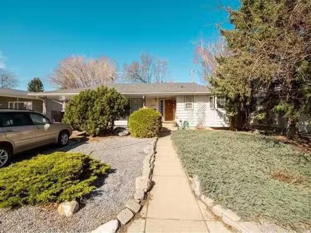 2220 20 Street South, Lethbridge, AB, T1K 2G9 house for sale.