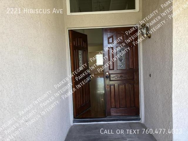2221 Hibiscus Ave, 5 beds, 3 full baths