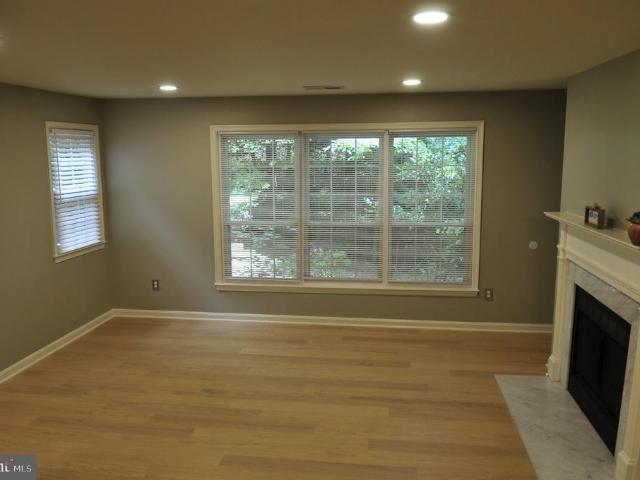 2221 Lovedale Lane # C