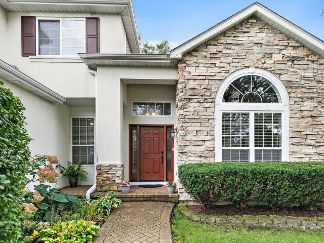 2221 Somerset Lane