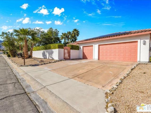 2222 E Wayne Road