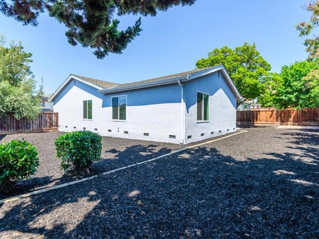 2222 Lacey Drive
