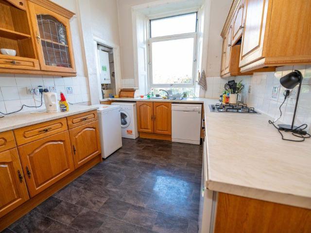 2222 2223, Prestonfield Gardens, City of Edinburgh, EH16 5EA, United Kingdom | 3 bed apartment for rent #137169449 | Rentberry