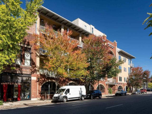 2222 2Nd Avenue N # 208