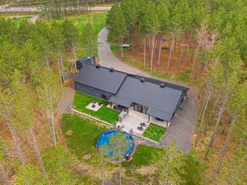 222 County Road Z