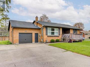 House for sale in Elgin, Ontario - Garden
