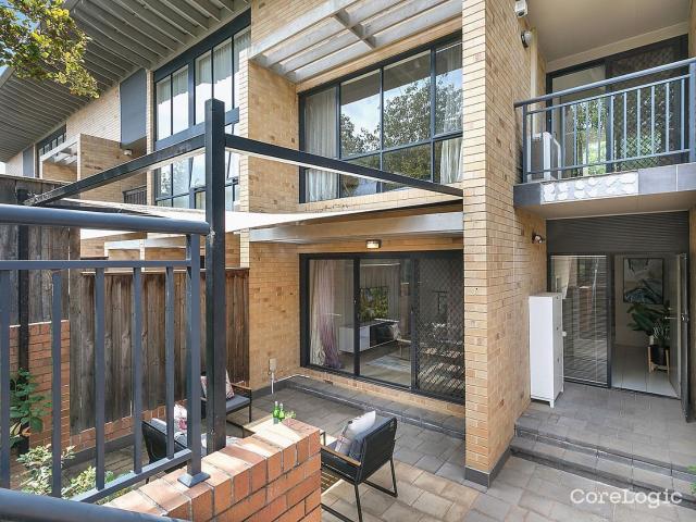 22/2 Charles Street, Carlingford, NSW 2118