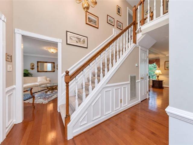 222 Cherwell CT